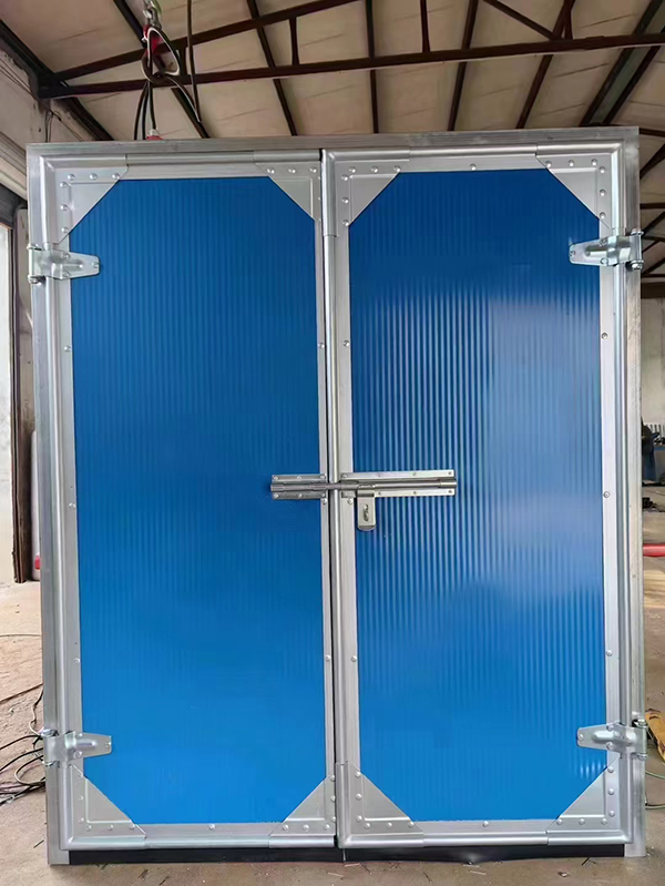 渭滨工业平开门