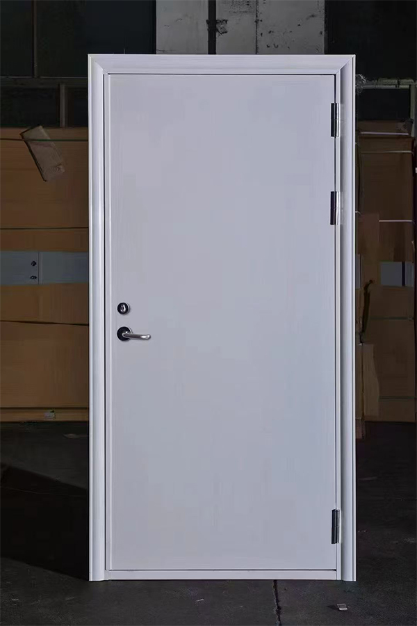 社区活动中心加装渭滨防火门保障居民安全